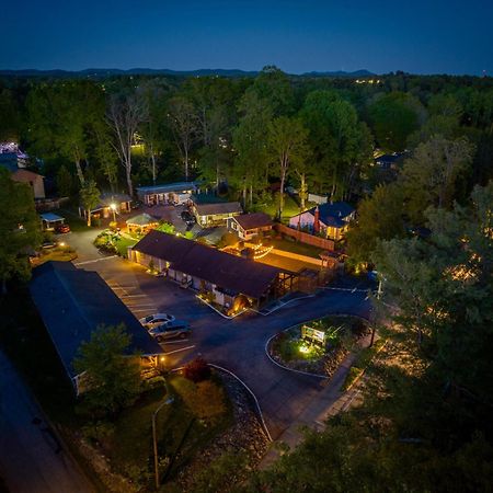 Cedarwood Inn Hendersonville Exteriér fotografie