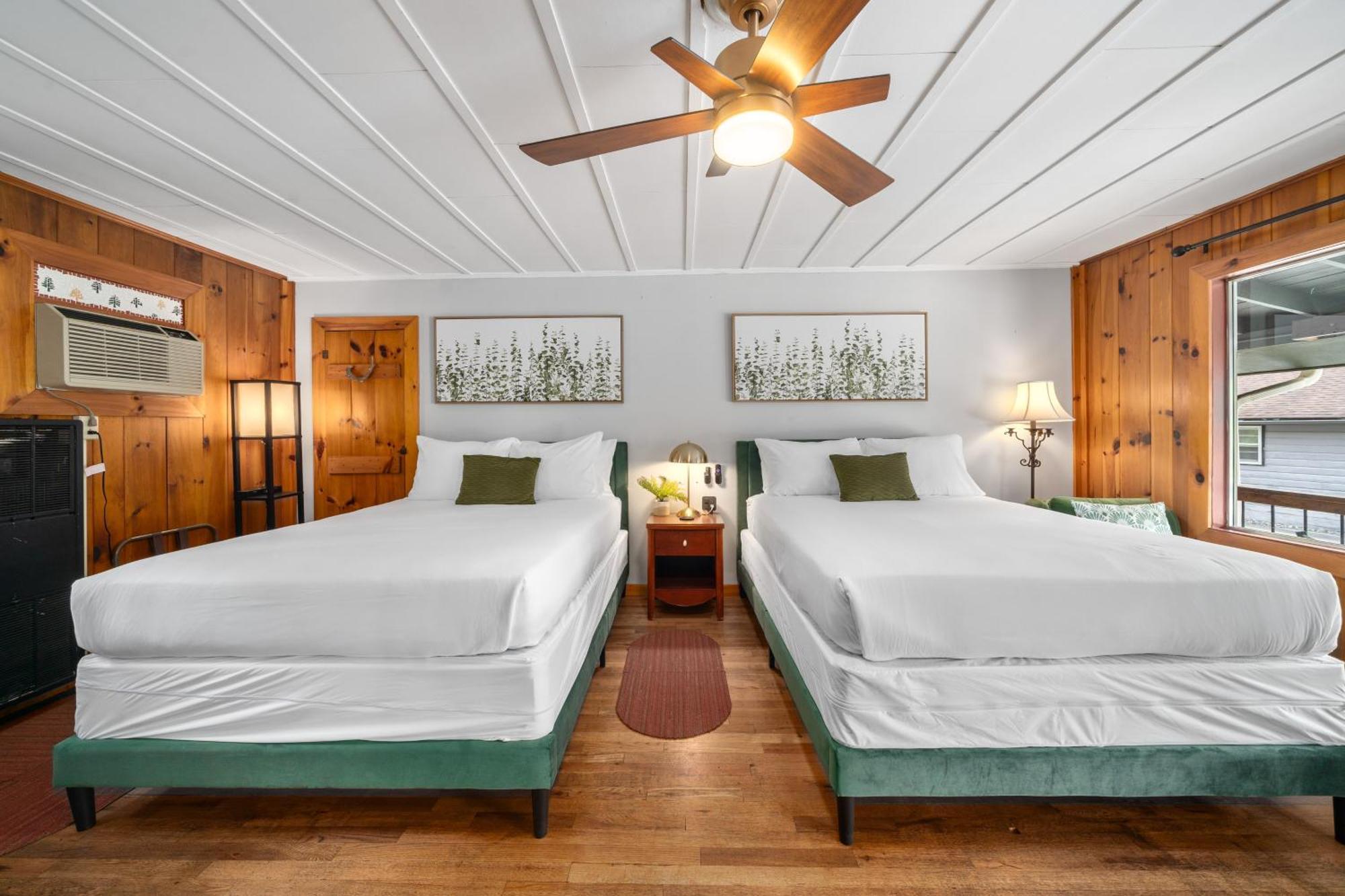Cedarwood Inn Hendersonville Exteriér fotografie