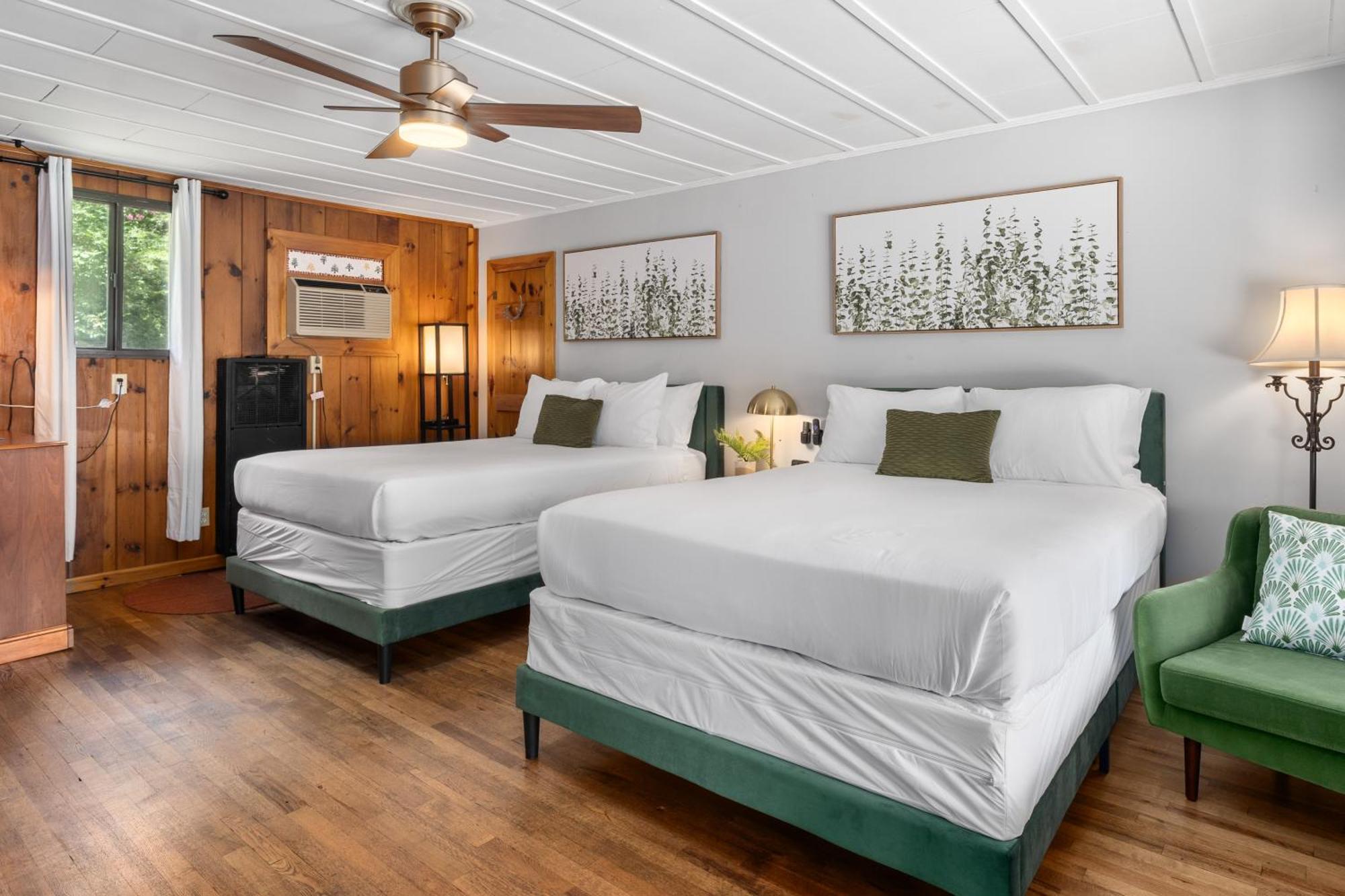 Cedarwood Inn Hendersonville Exteriér fotografie