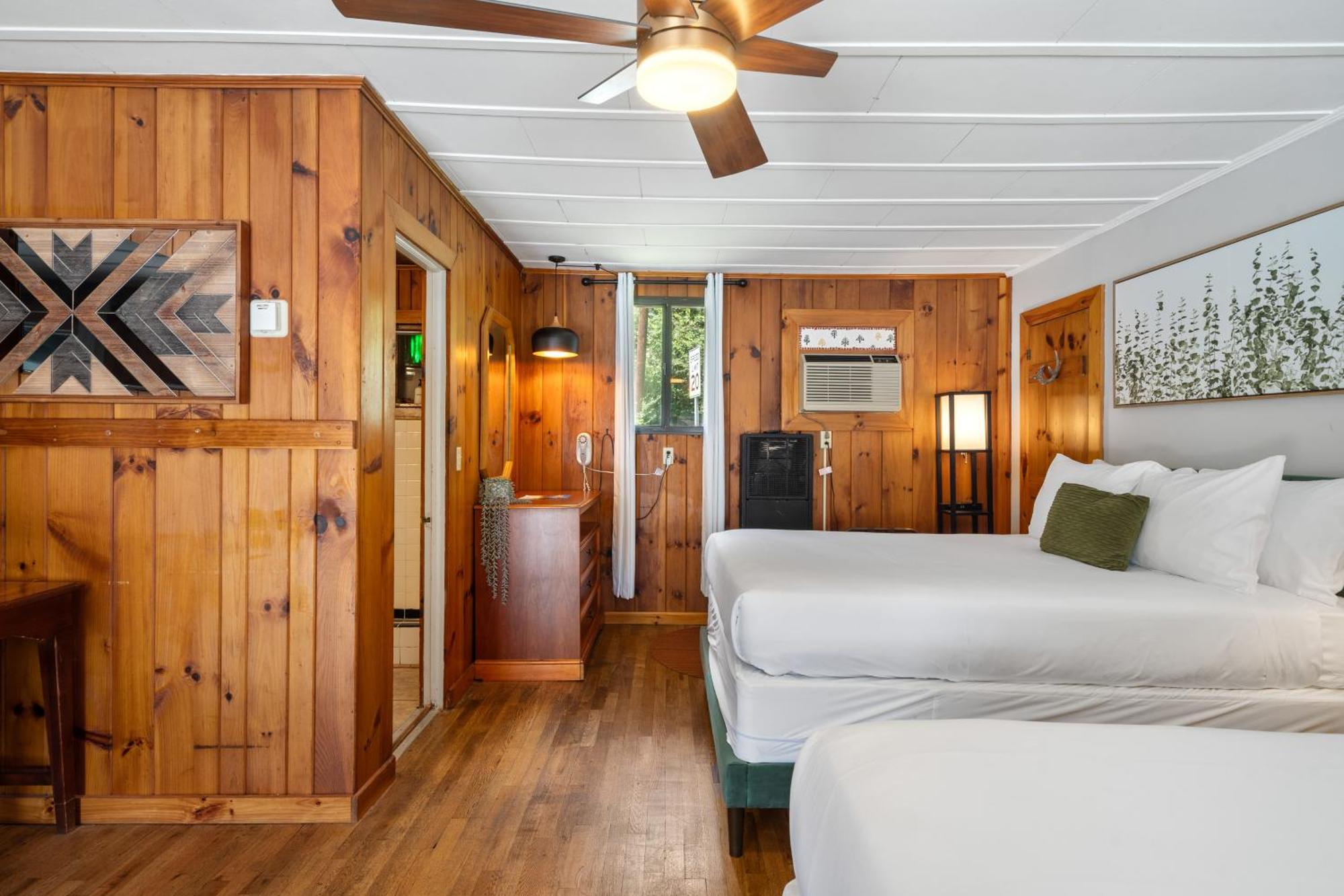 Cedarwood Inn Hendersonville Exteriér fotografie