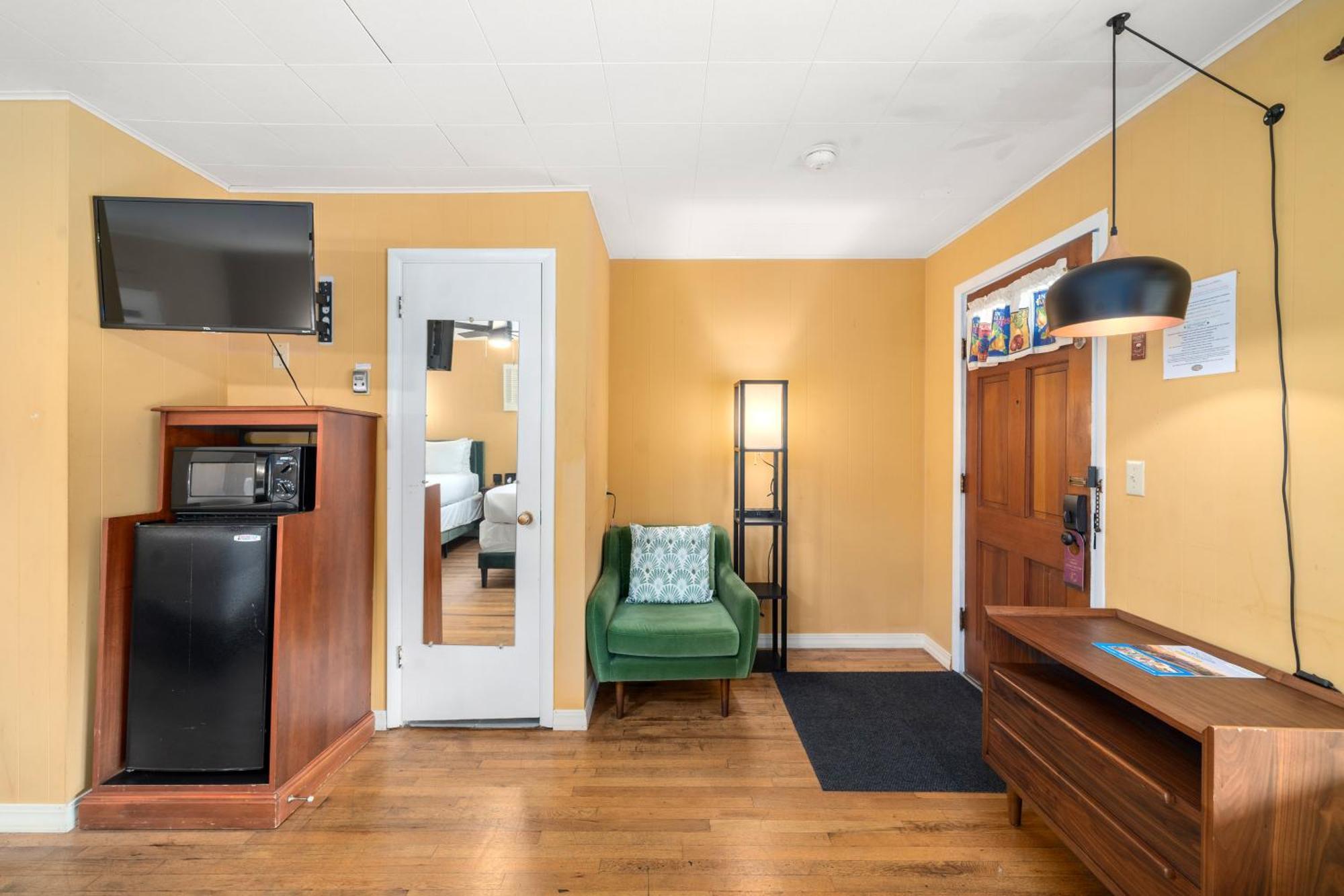 Cedarwood Inn Hendersonville Exteriér fotografie