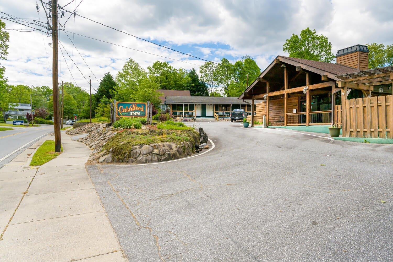 Cedarwood Inn Hendersonville Exteriér fotografie