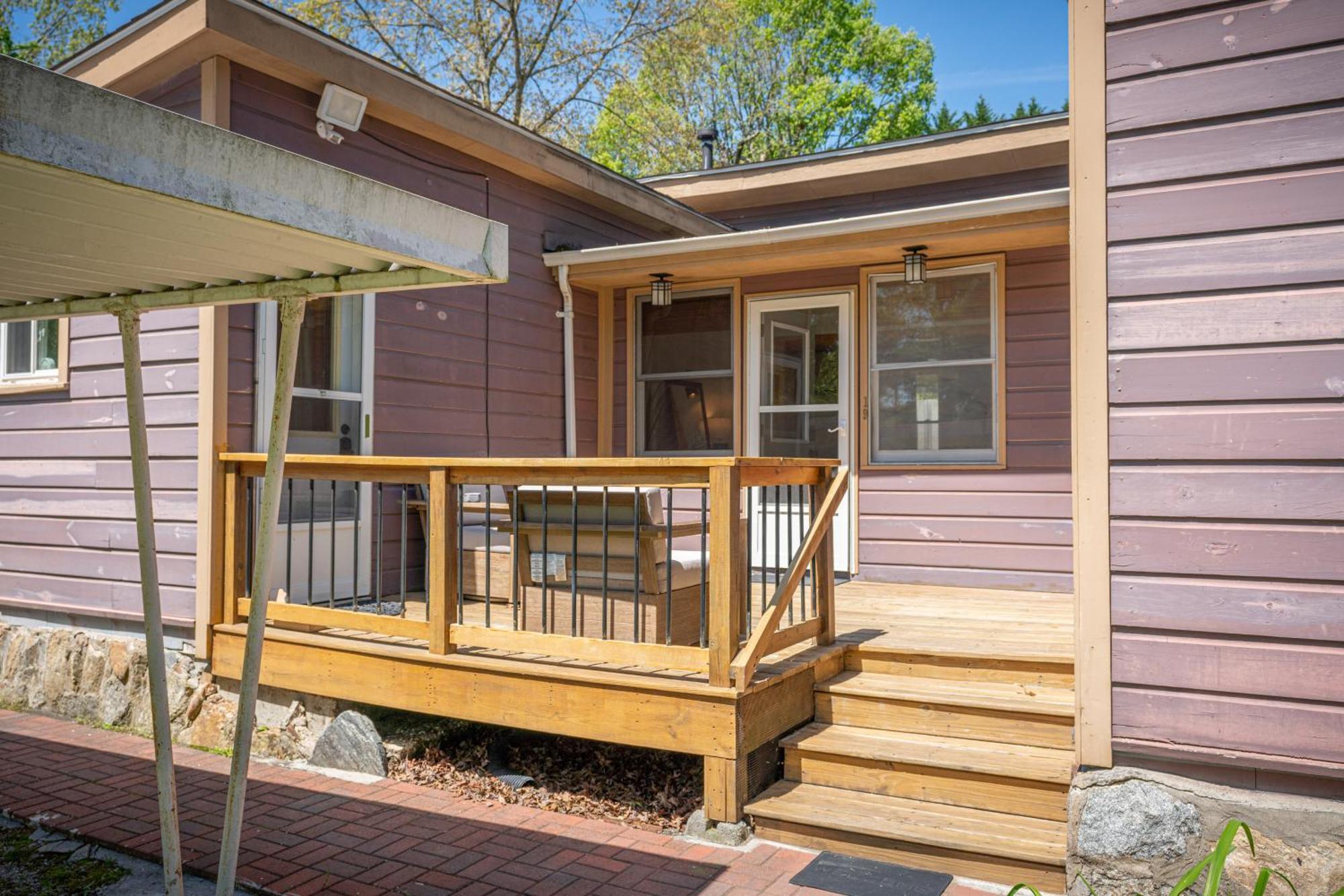 Cedarwood Inn Hendersonville Exteriér fotografie
