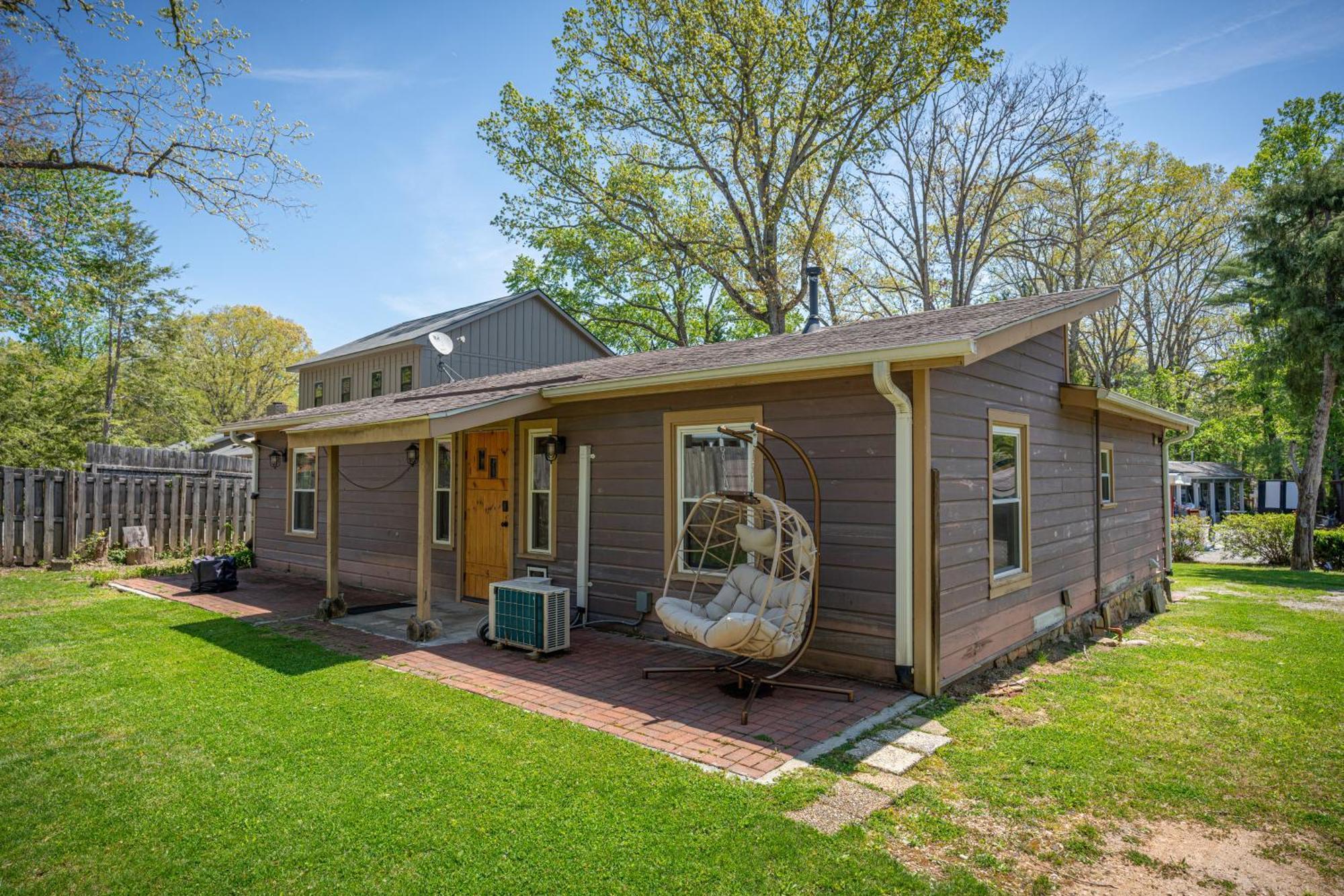 Cedarwood Inn Hendersonville Exteriér fotografie